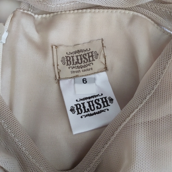 BLUSHFASHION Sweetheart Champagne girls dress, Champagne flower girl twirl dress - Picture 11 of 12